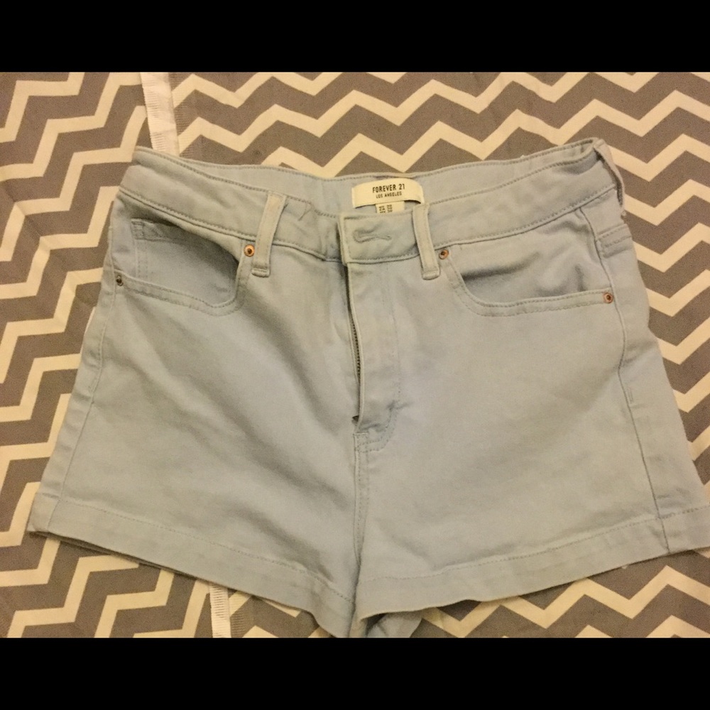 Forever 21 jean shorts size 30. BOGO for shorts♥️